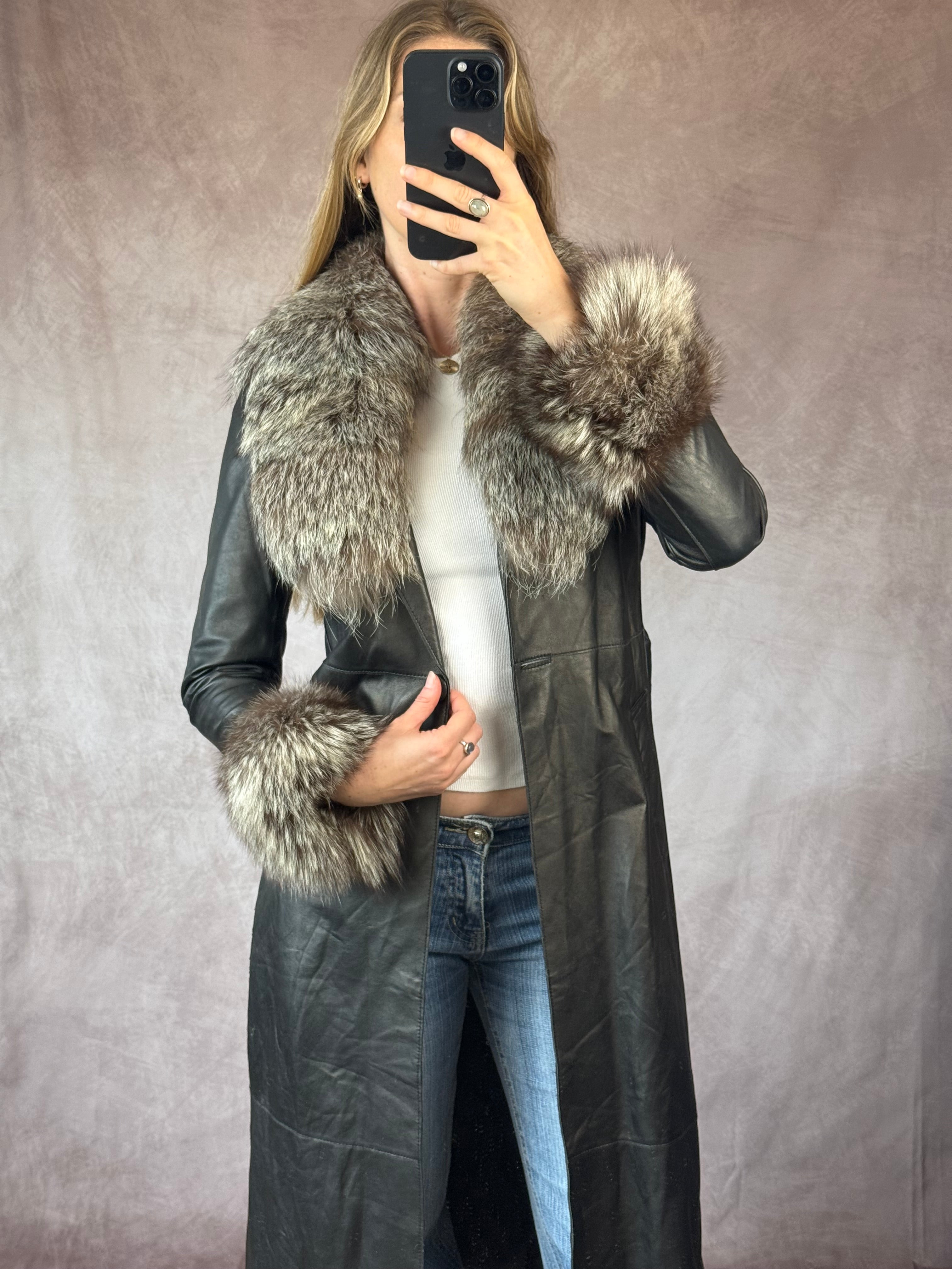 Y2K Vintage Faux Fur Burberry Coat (S)