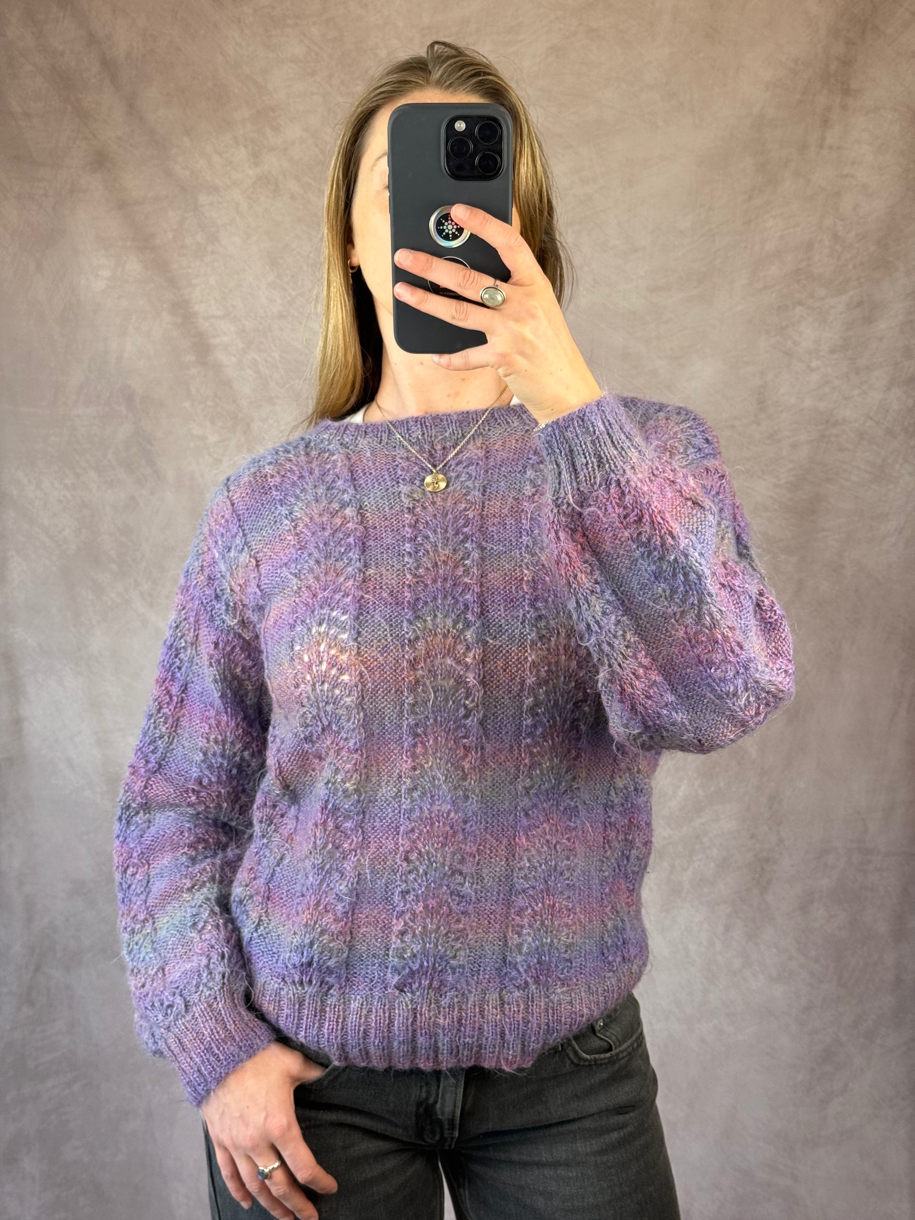 Vintage pastal lilac coloured knitted jumper (S)