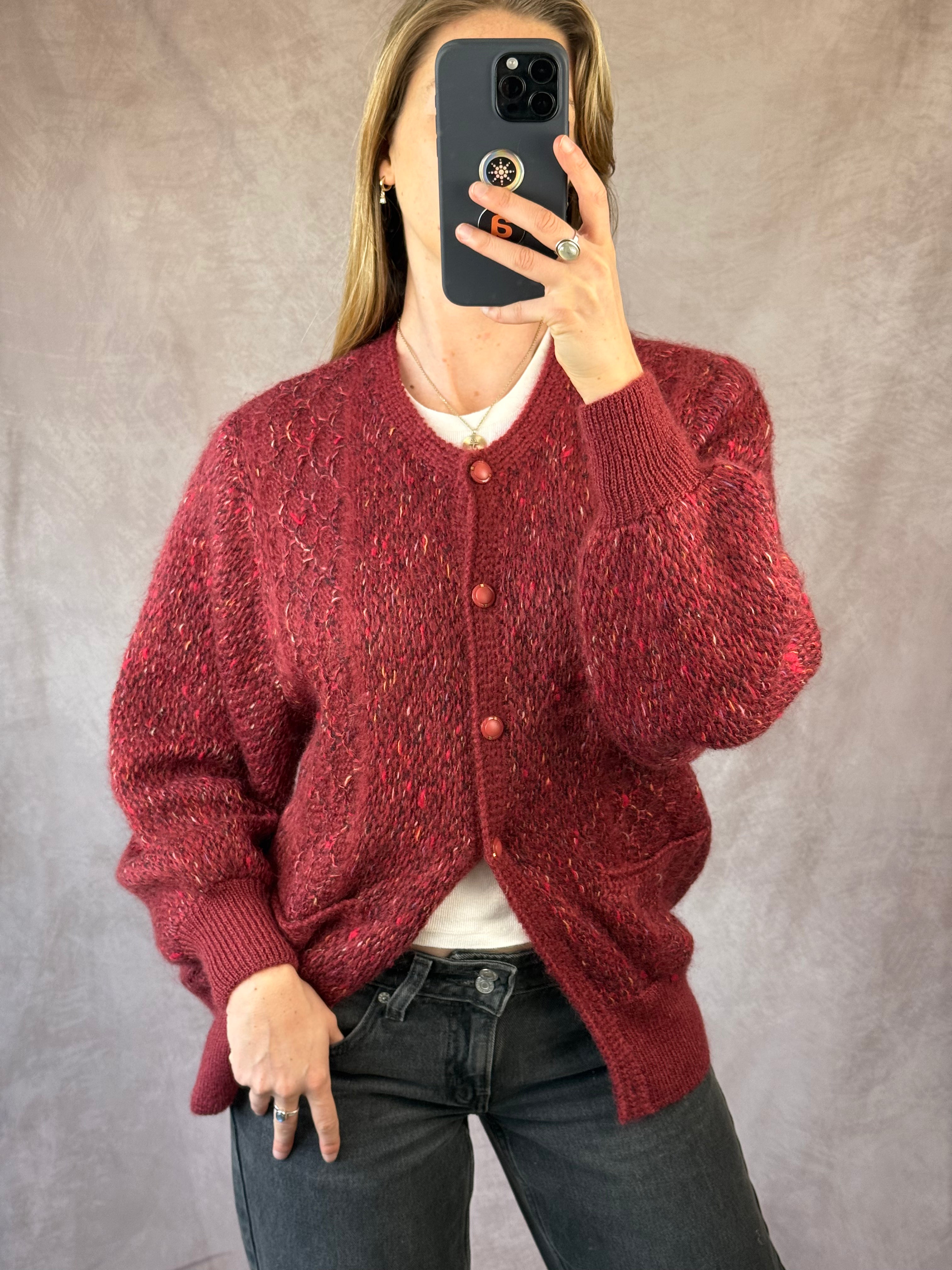 Vintage whimsical pink knitted jumper (L)