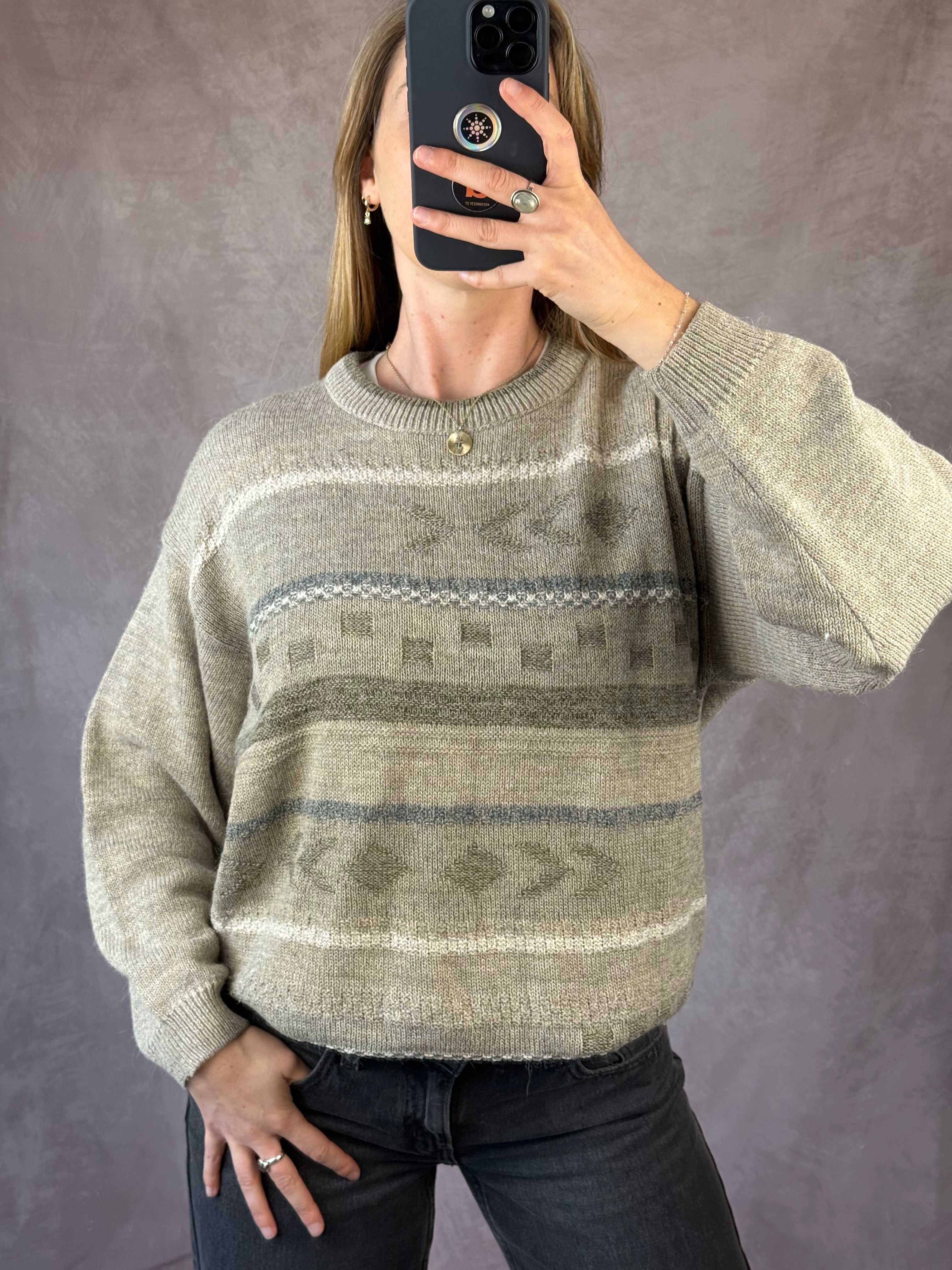Vintage nordic geometric knitted jumper (M)