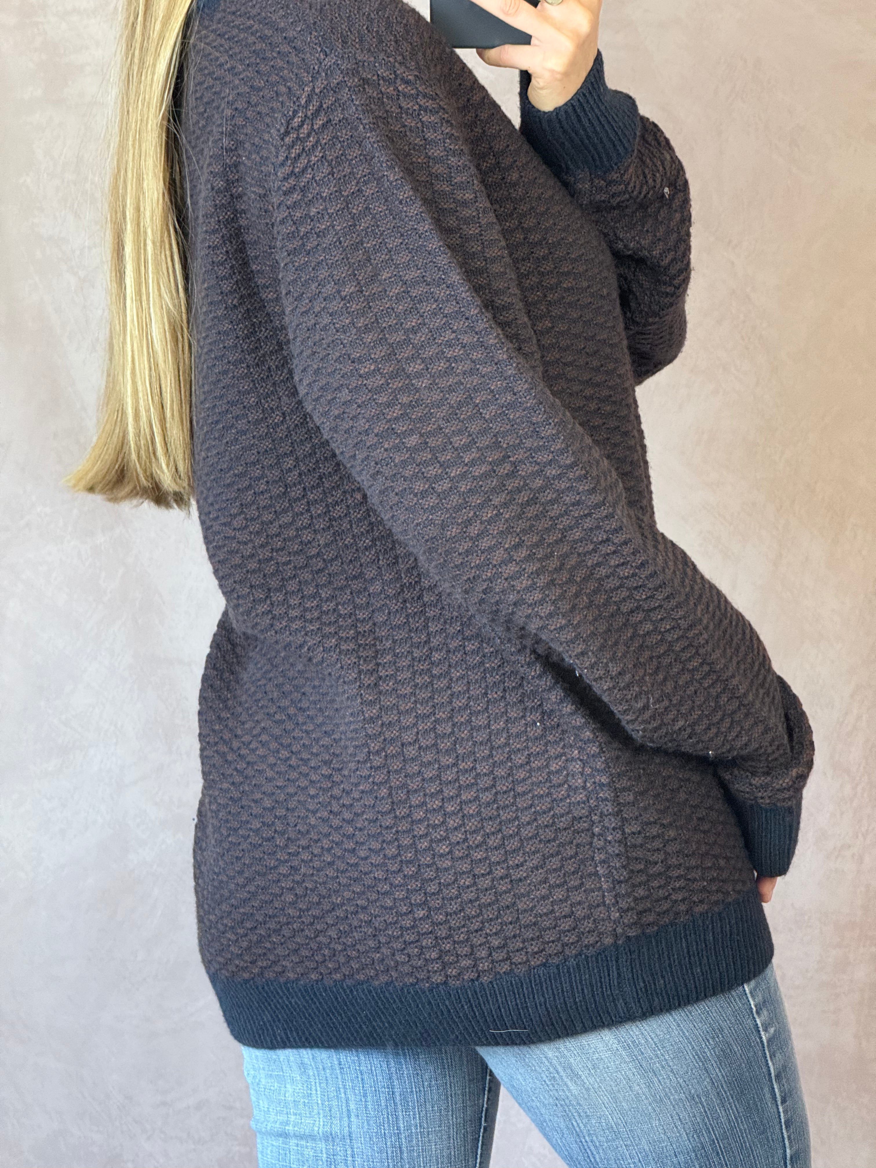 Vintage navy blue knitted jumper (XXL)