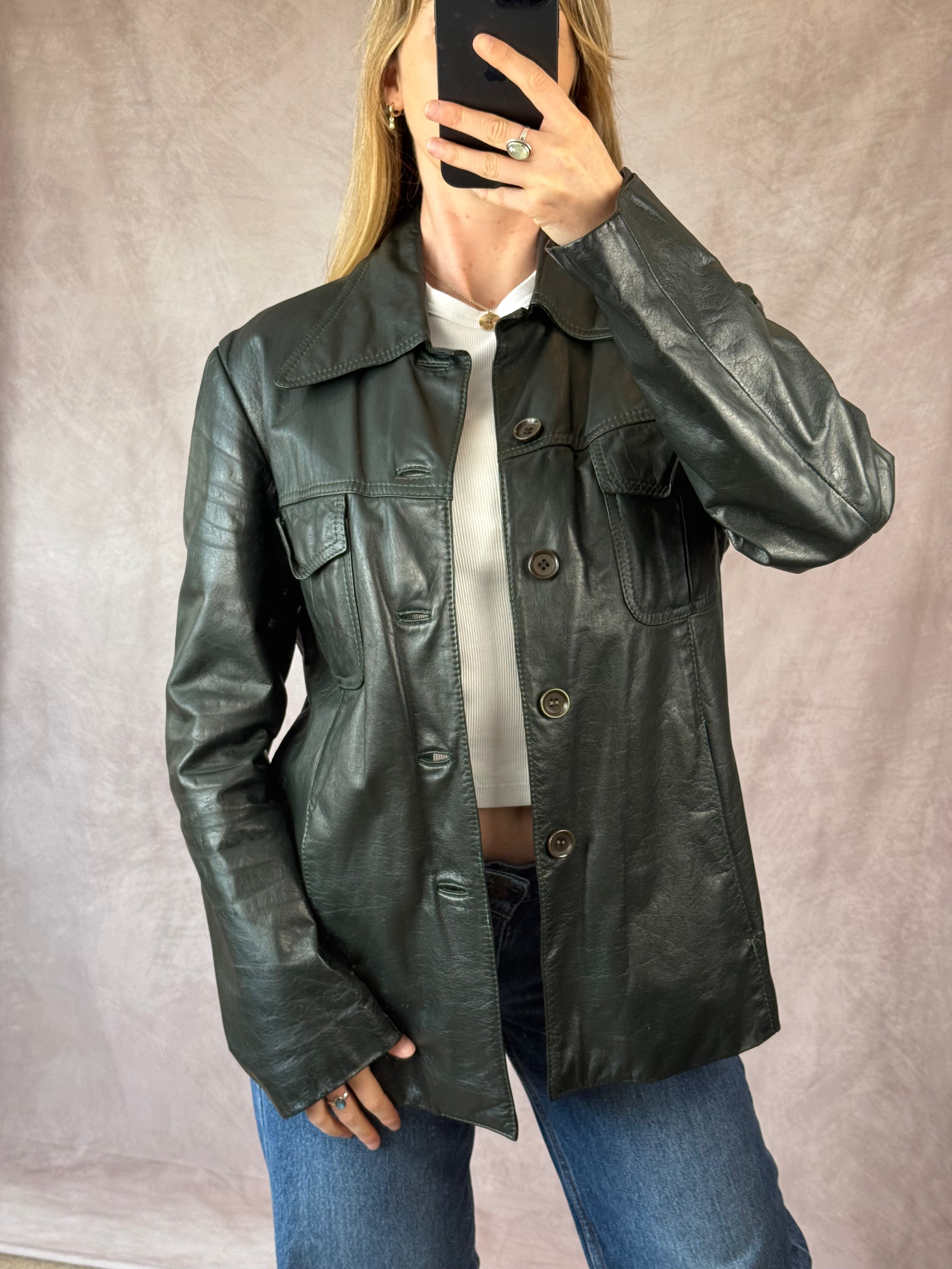 Vintage olive green Y2K leather jacket (L)