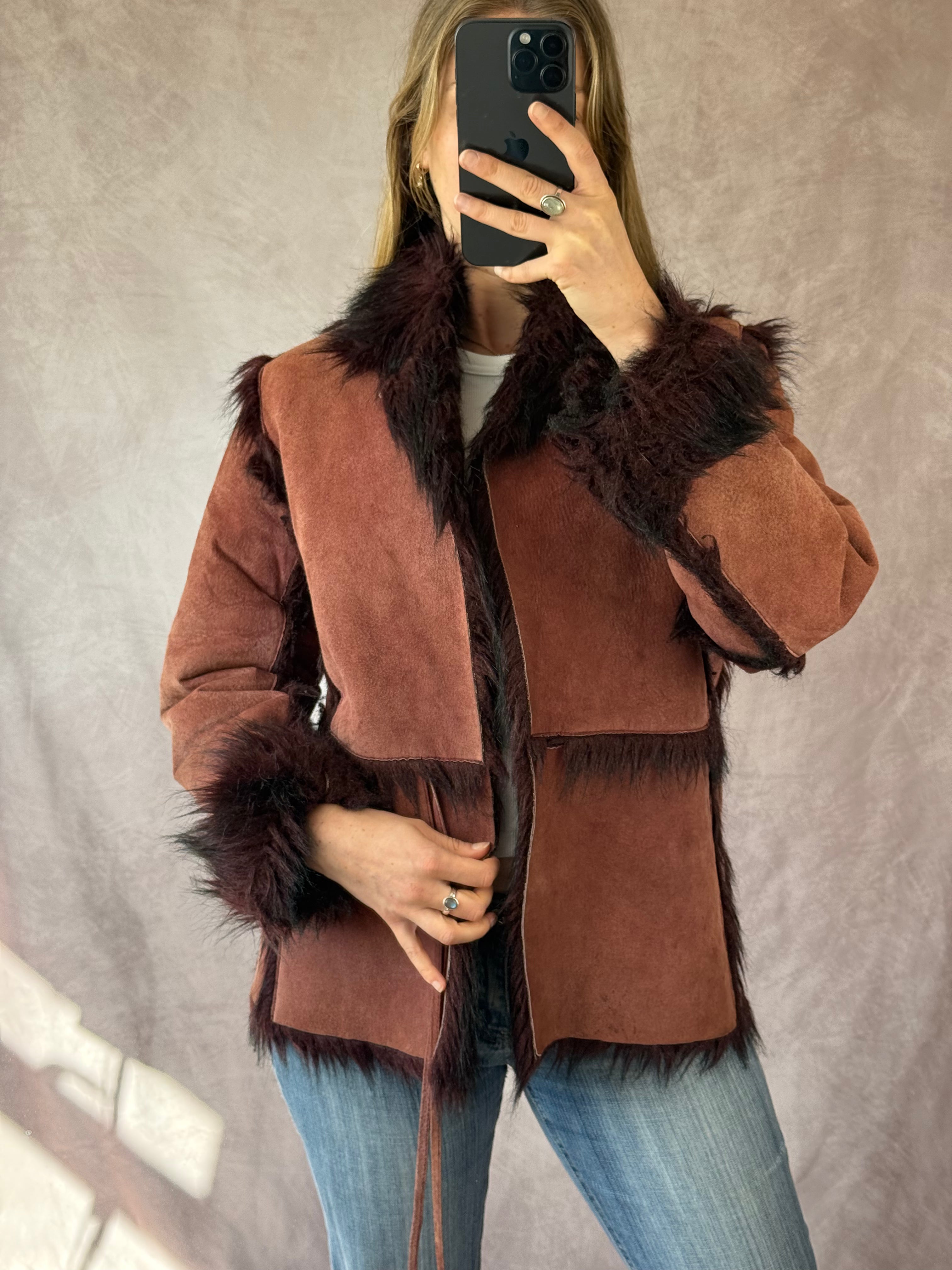 Suede faux fur vintage coat (M)