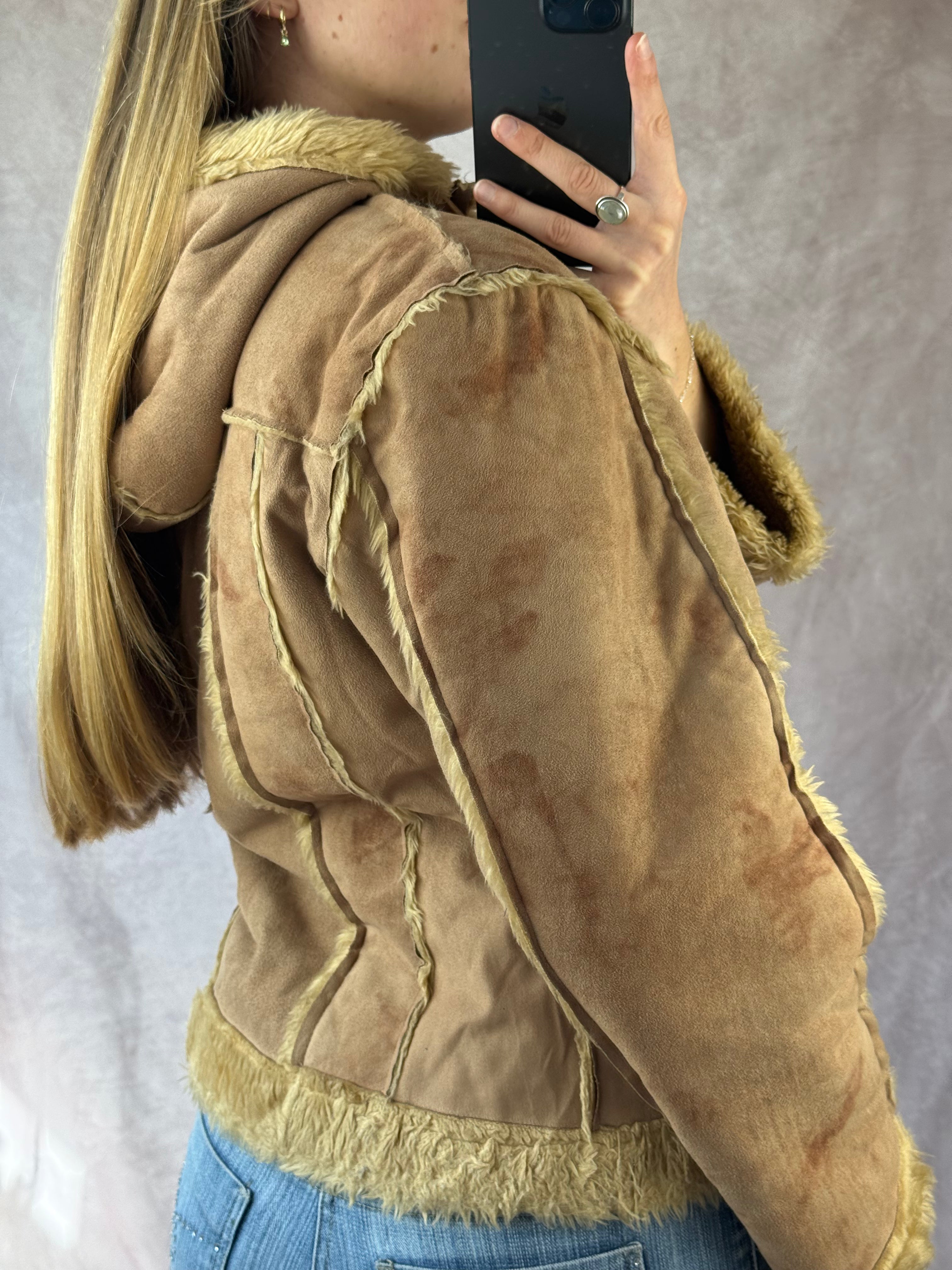 Vintage Y2K faux fur jacket (M)
