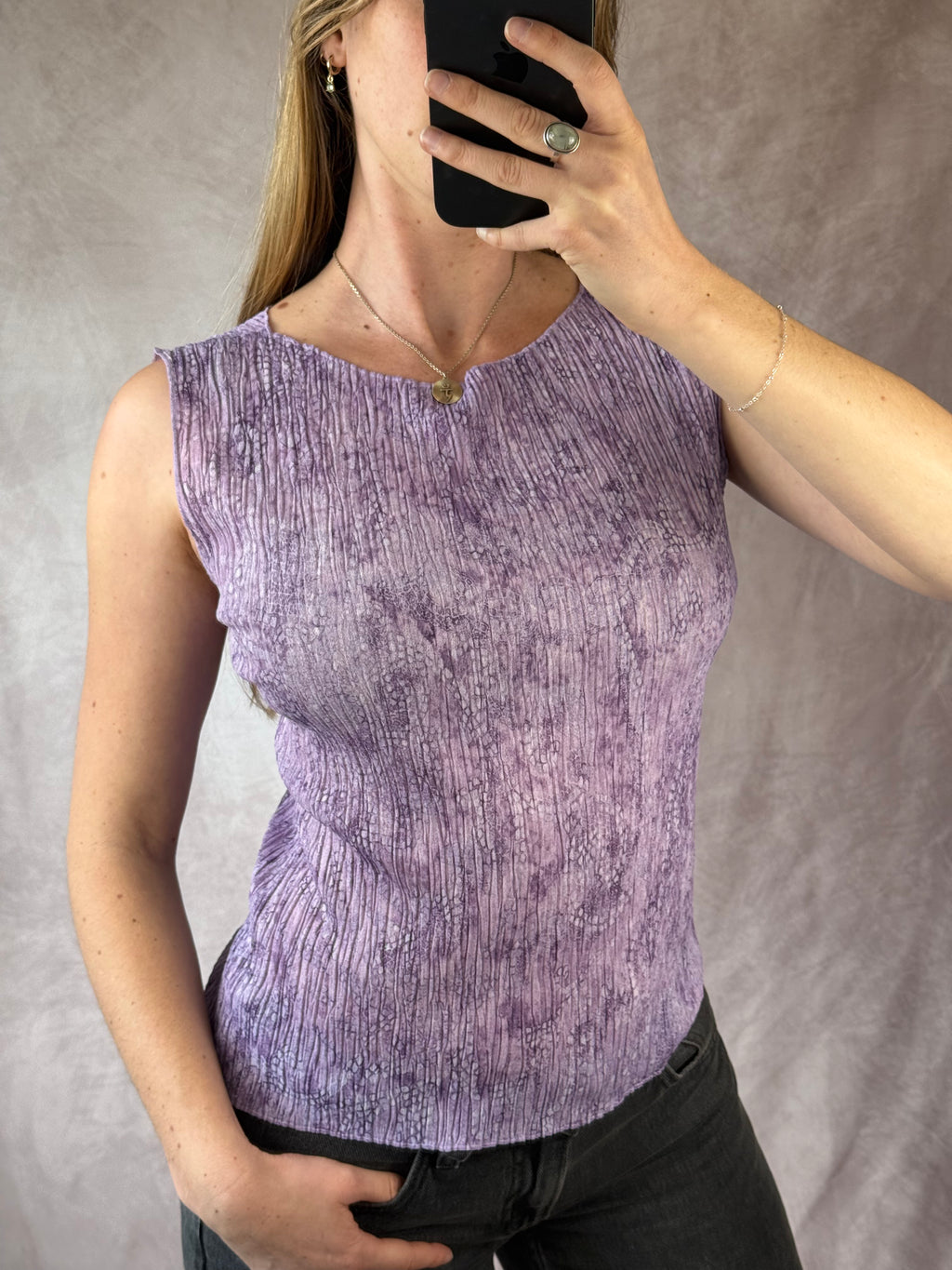 Y2K vintage lilac coloured singlet (L)