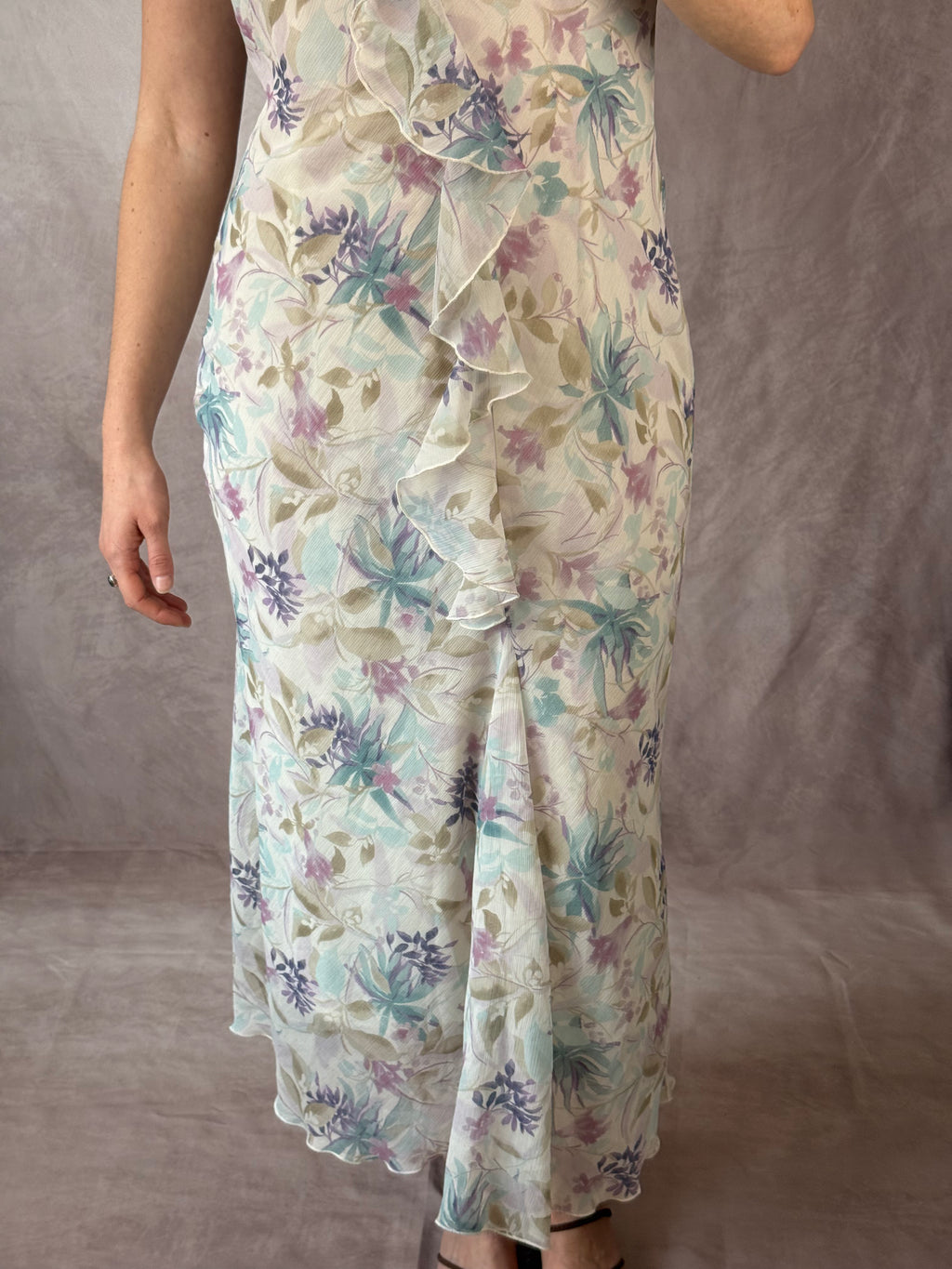 Vintage whimsical floral long dress (M)