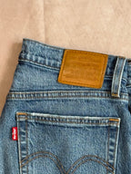 Y2k 00s 90s Levis denim jeans (W26/L28)
