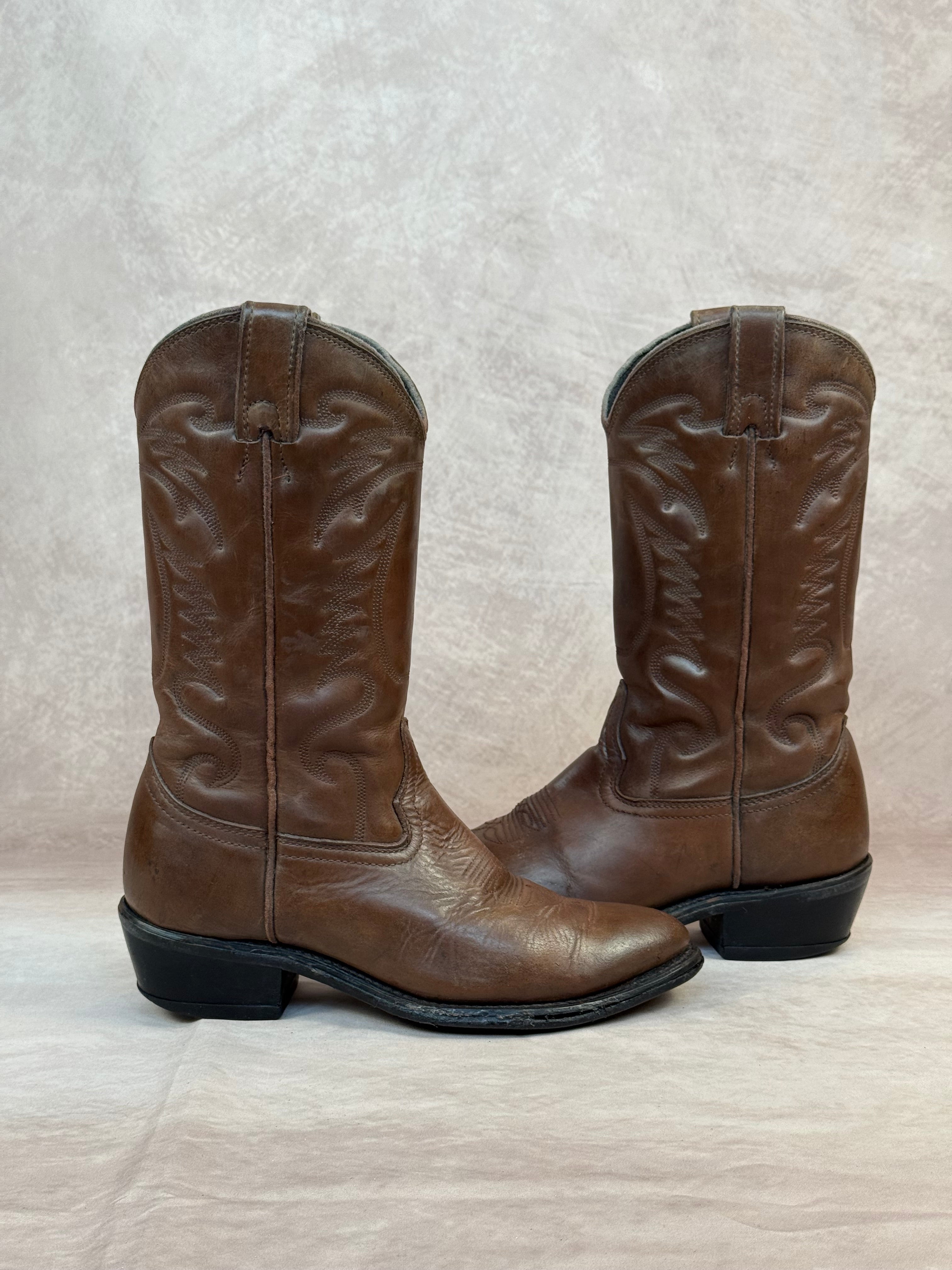 Vintage brown cowboy boots (UK 6.5)