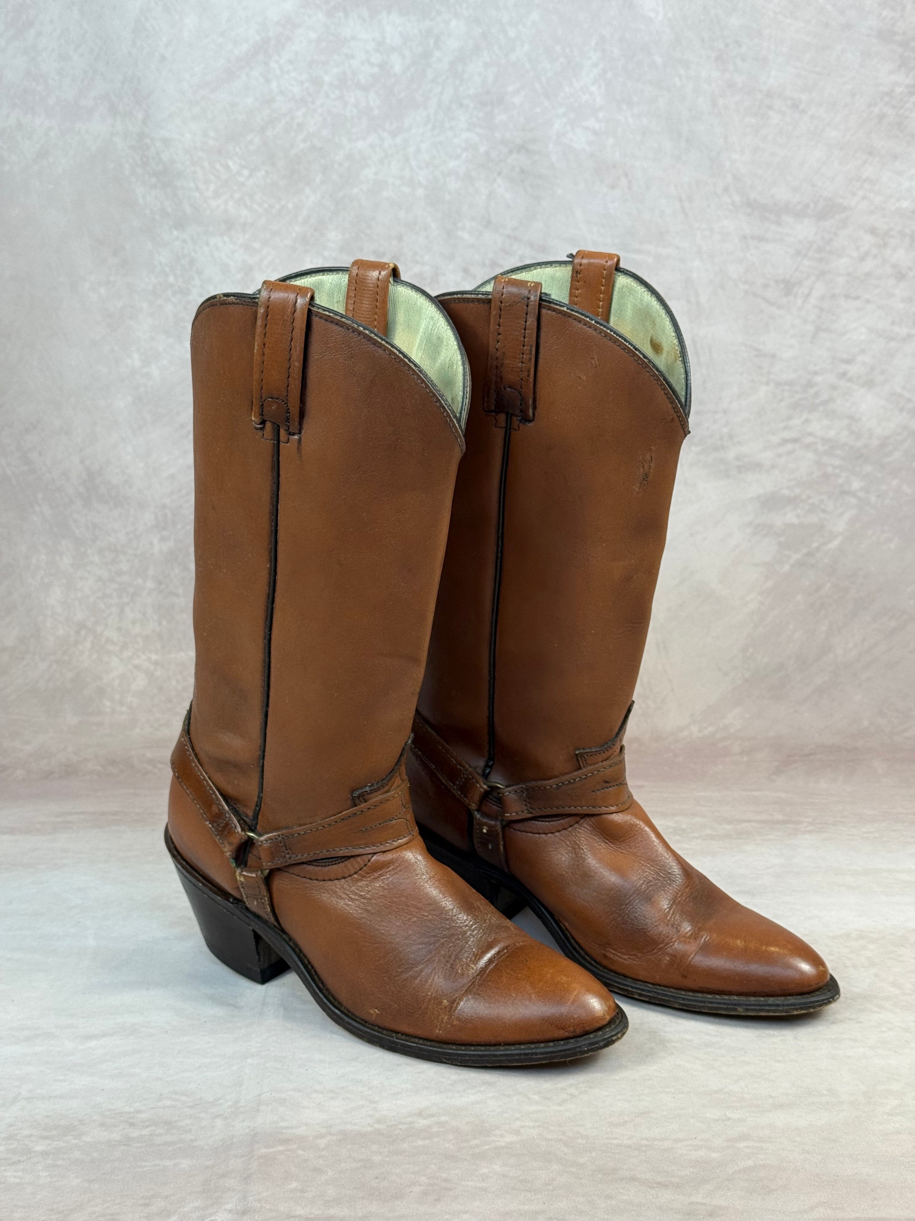 Vintage brown cowboy boots (UK 8.5)