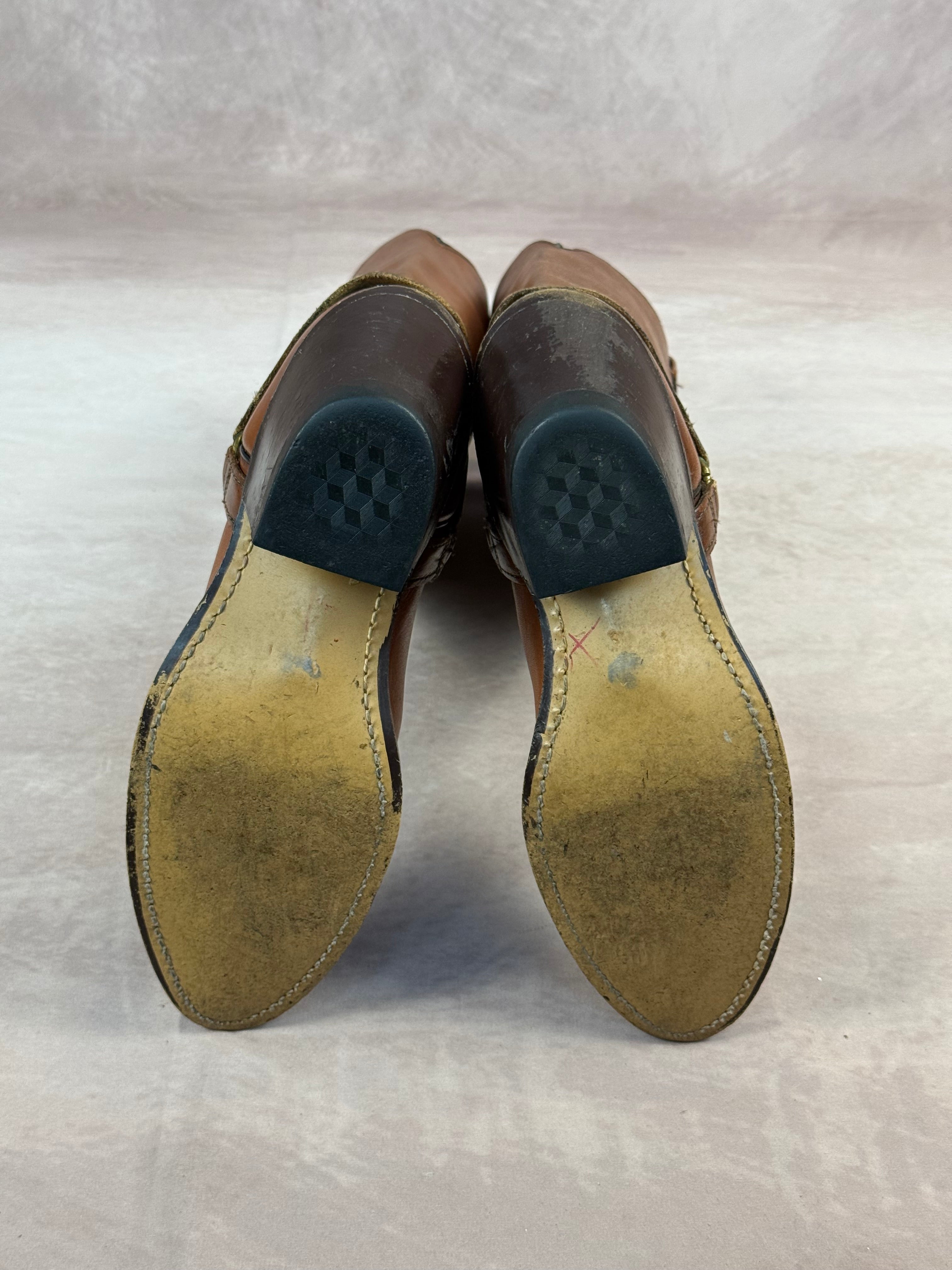 Vintage brown cowboy boots (UK 8.5)