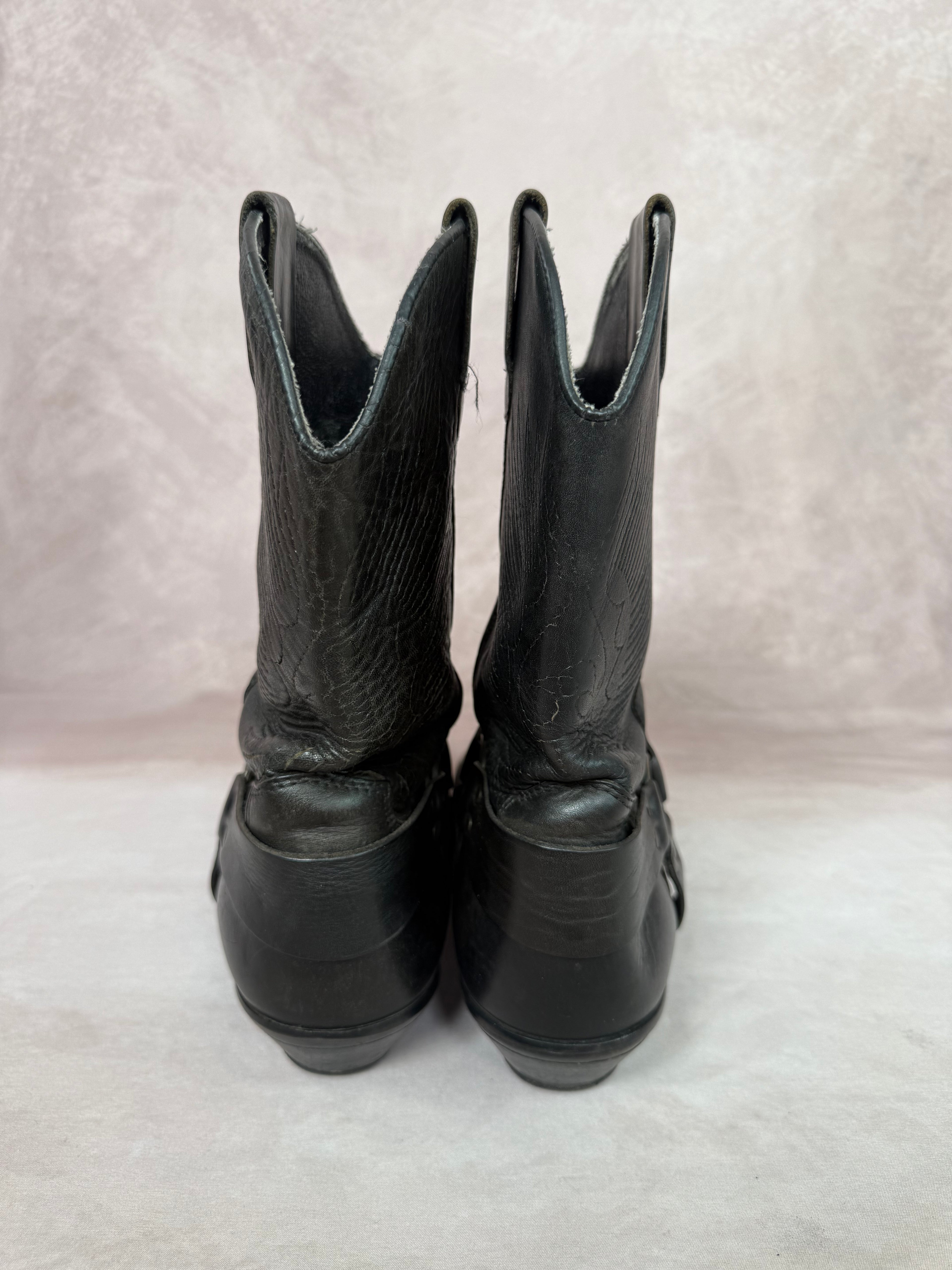 Silver studded vintage cowboy boots (UK 7)