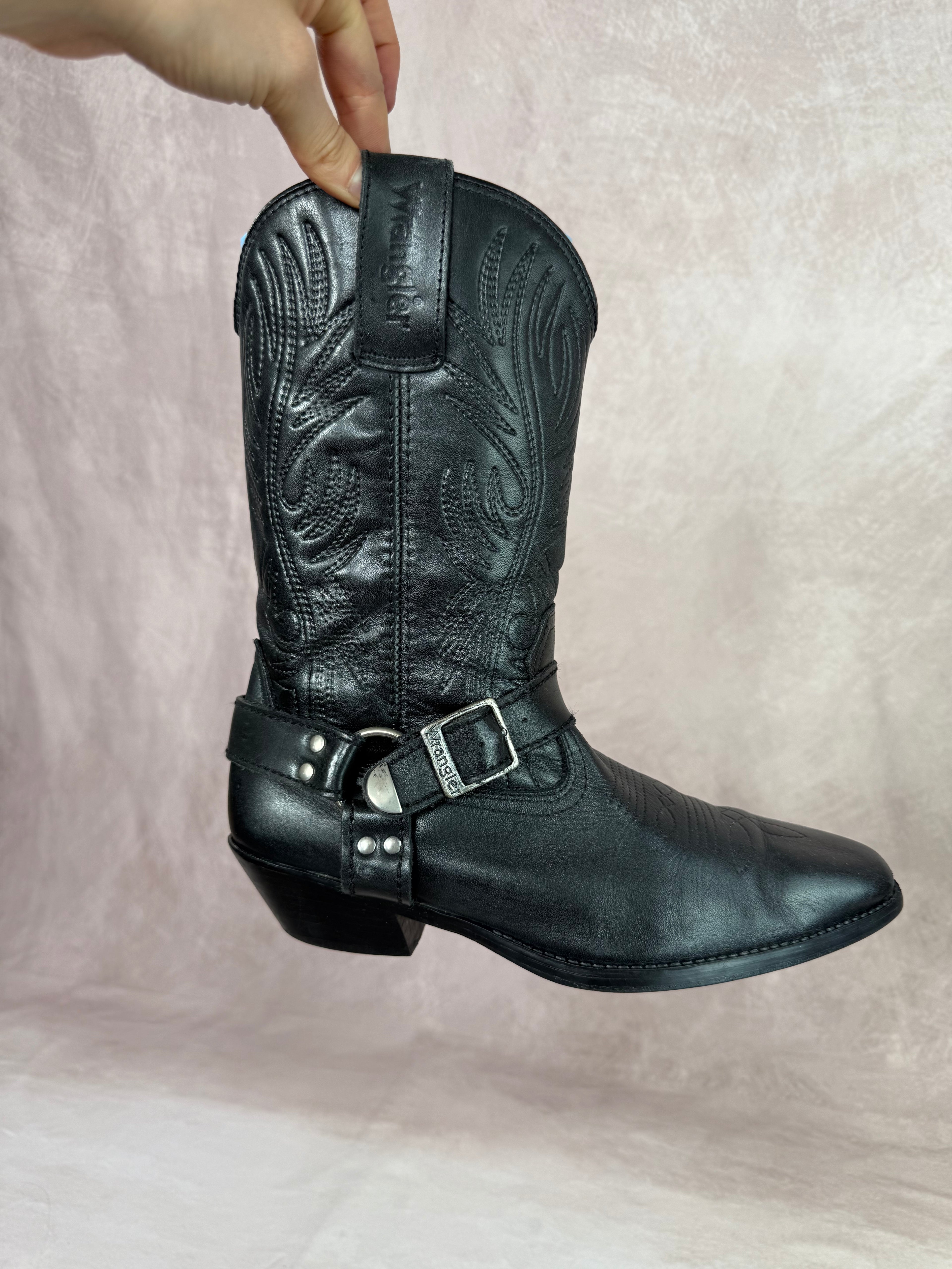 Wrangler vintage cowboy boots (UK 7)