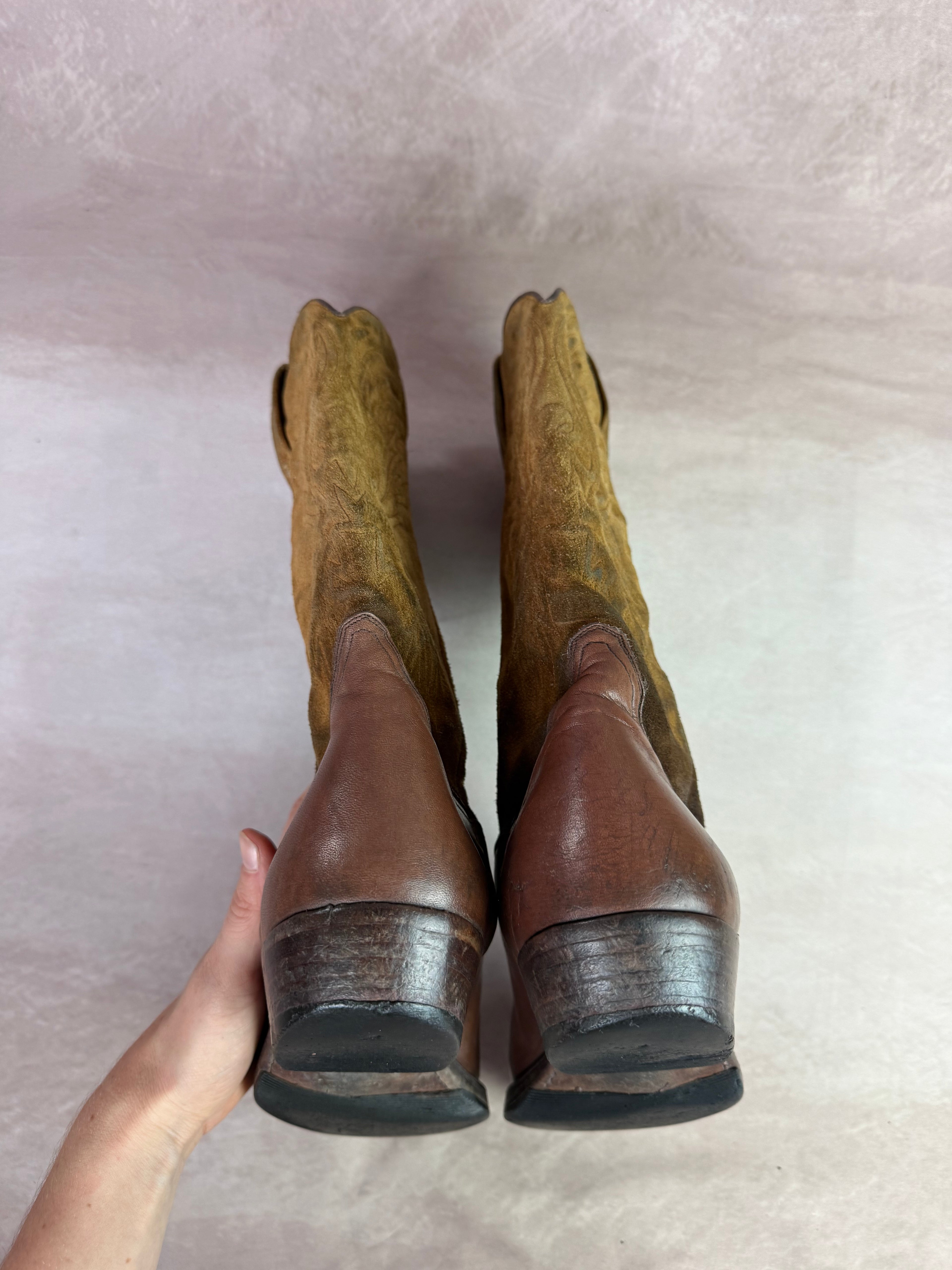 Vintage brown leather cowboy boots (UK 6)