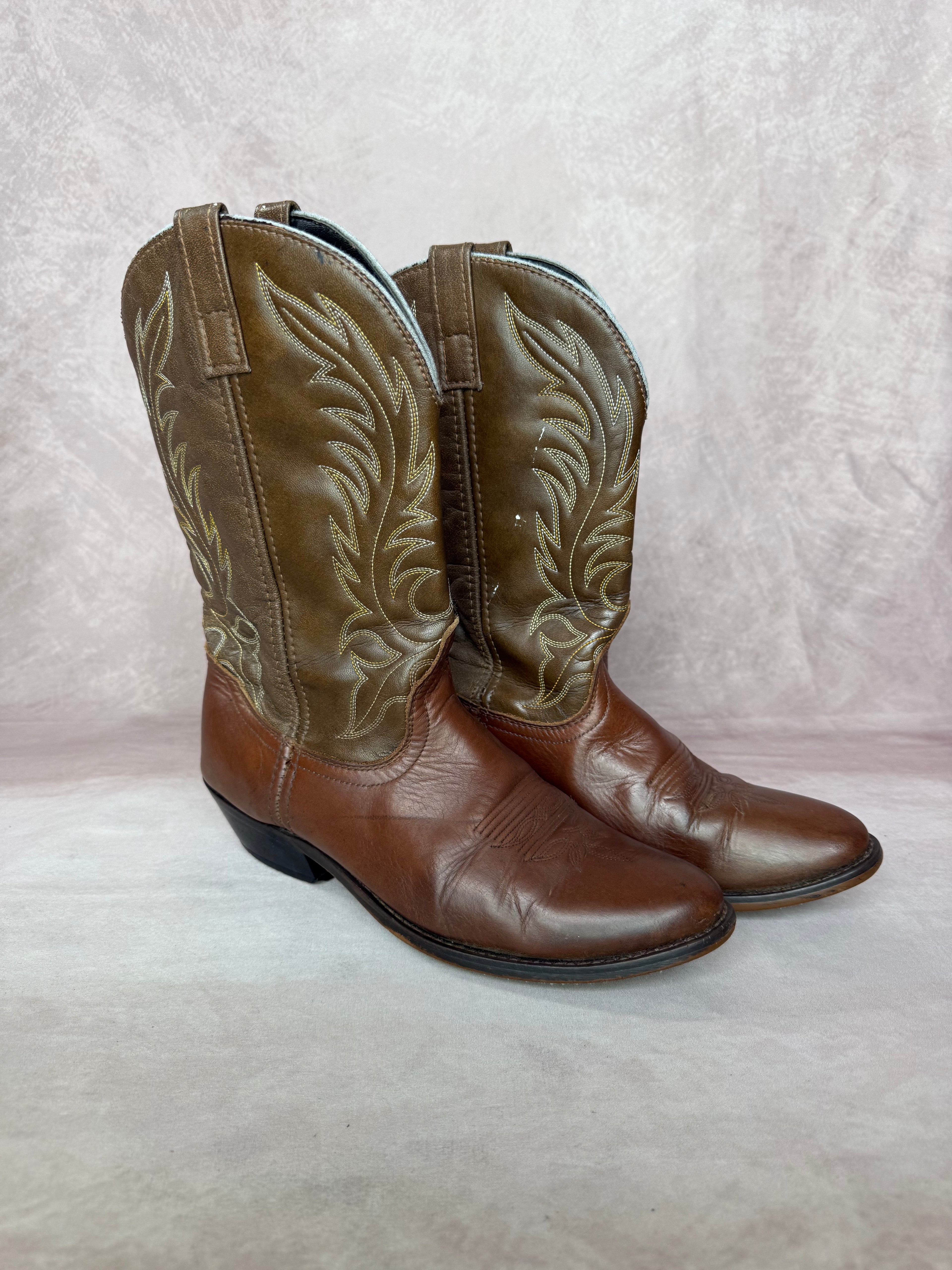 Vintage brown cowboy leather boots (UK 8)