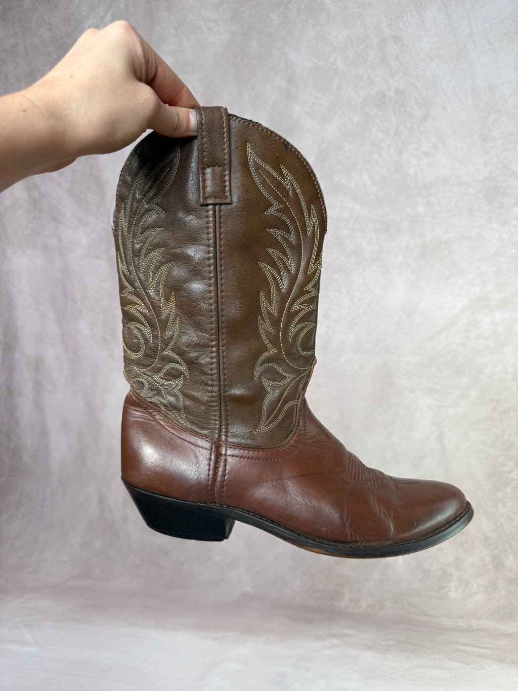 Vintage brown cowboy leather boots (UK 8)