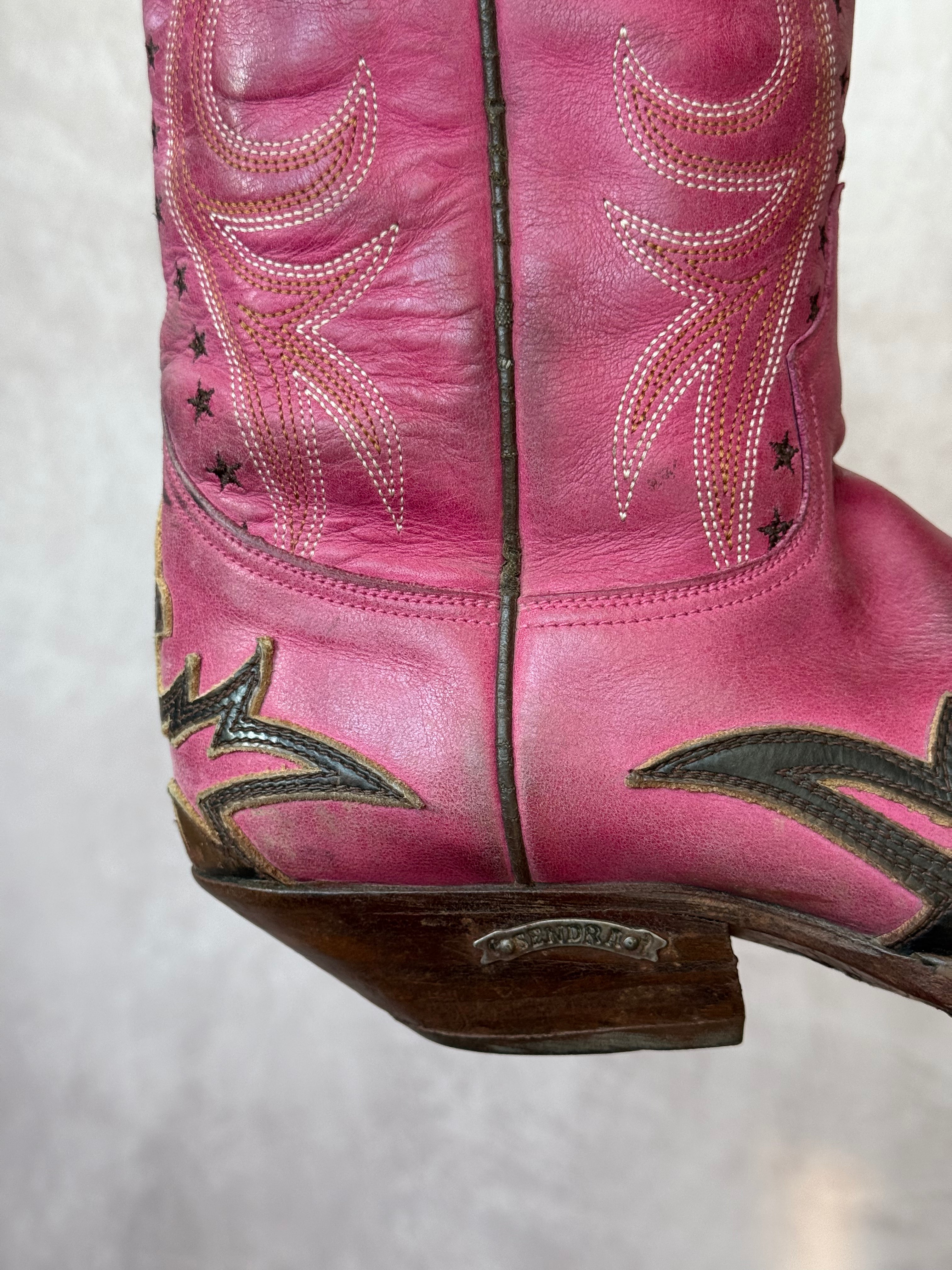 Sendra vintage pink cowboy boots (UK 7)