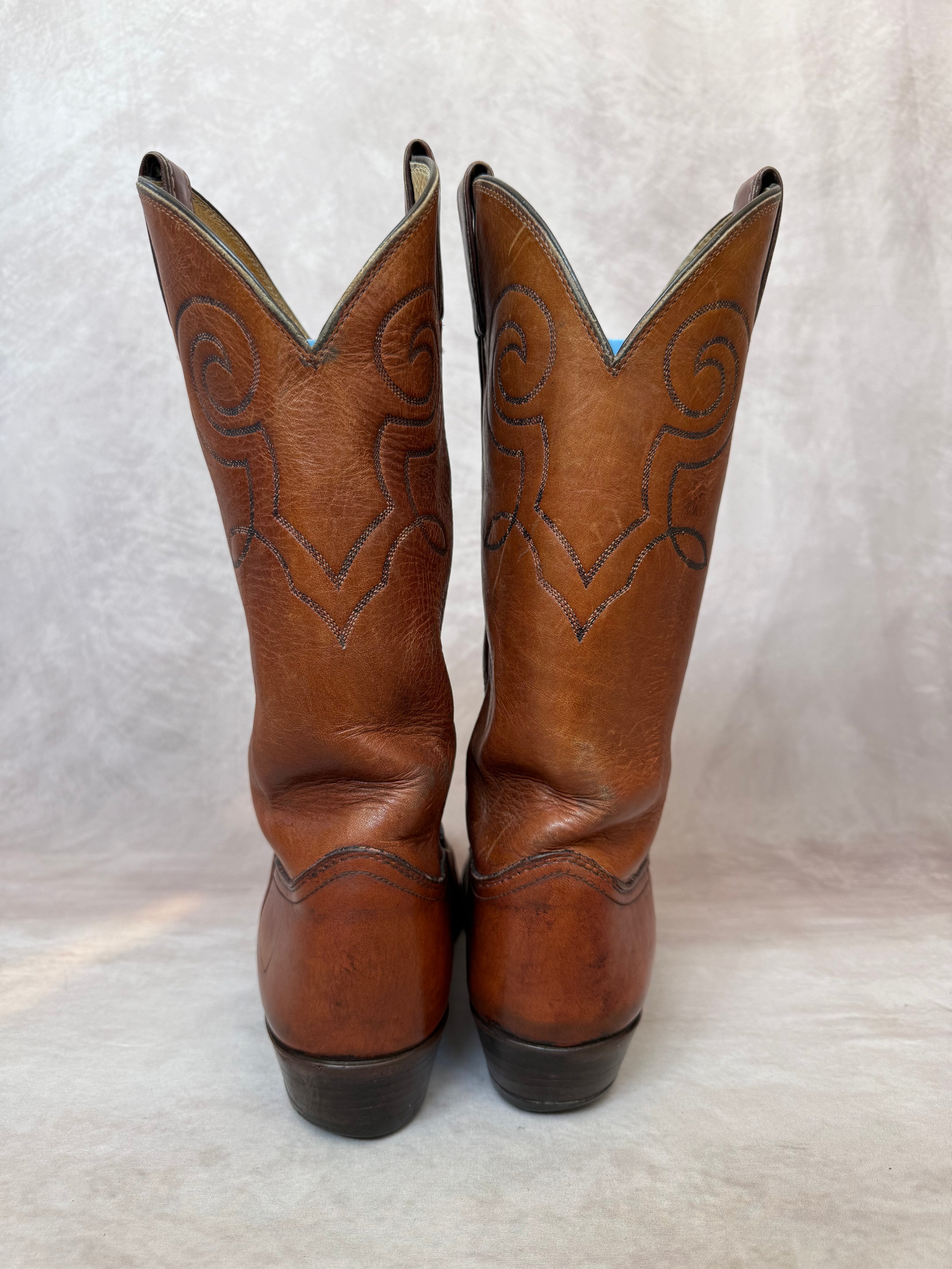 Whimsical vintage brown cowboy boots (UK 8.5)