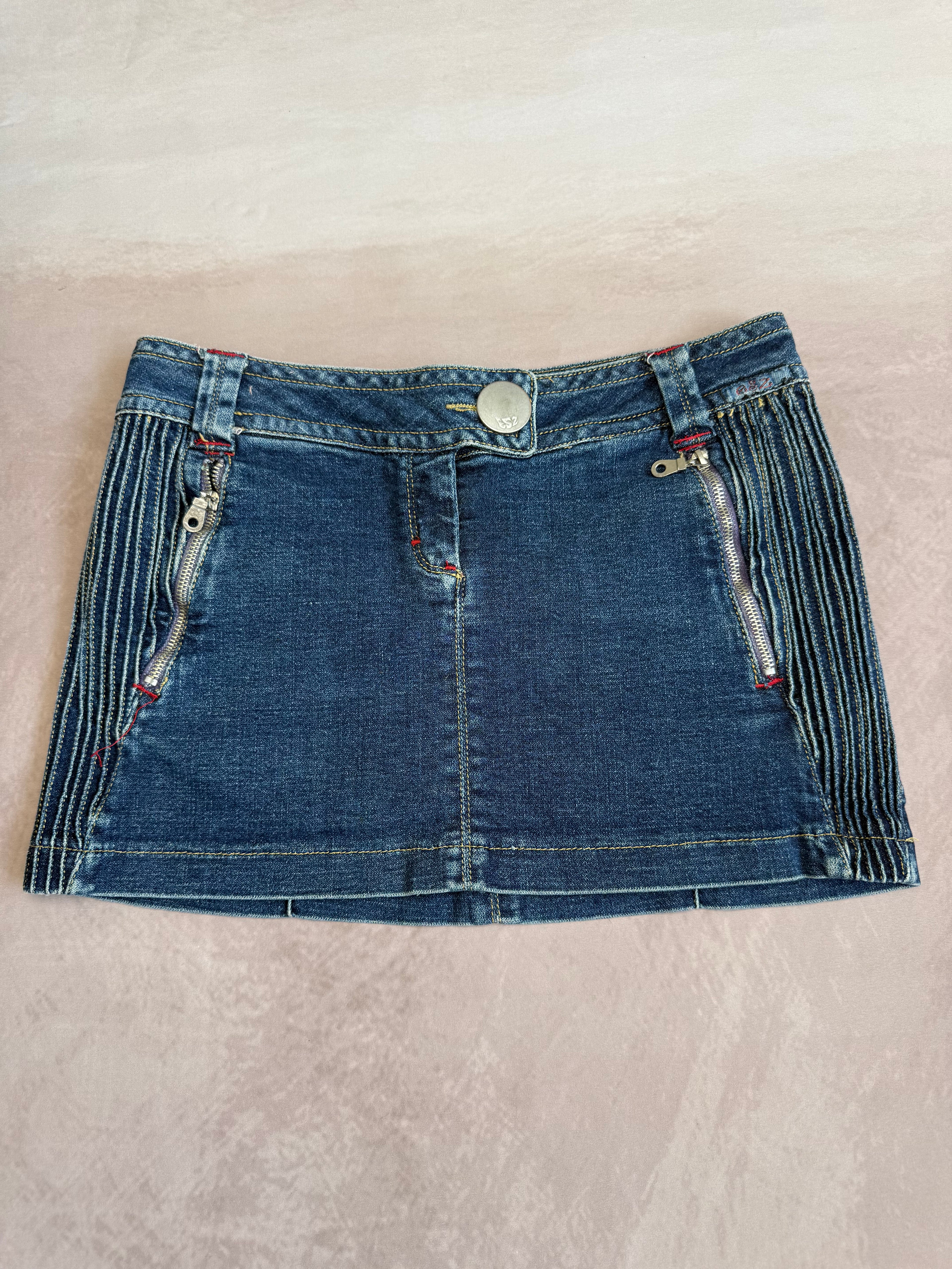 y2k 90s vintage denim mini skirt (M)