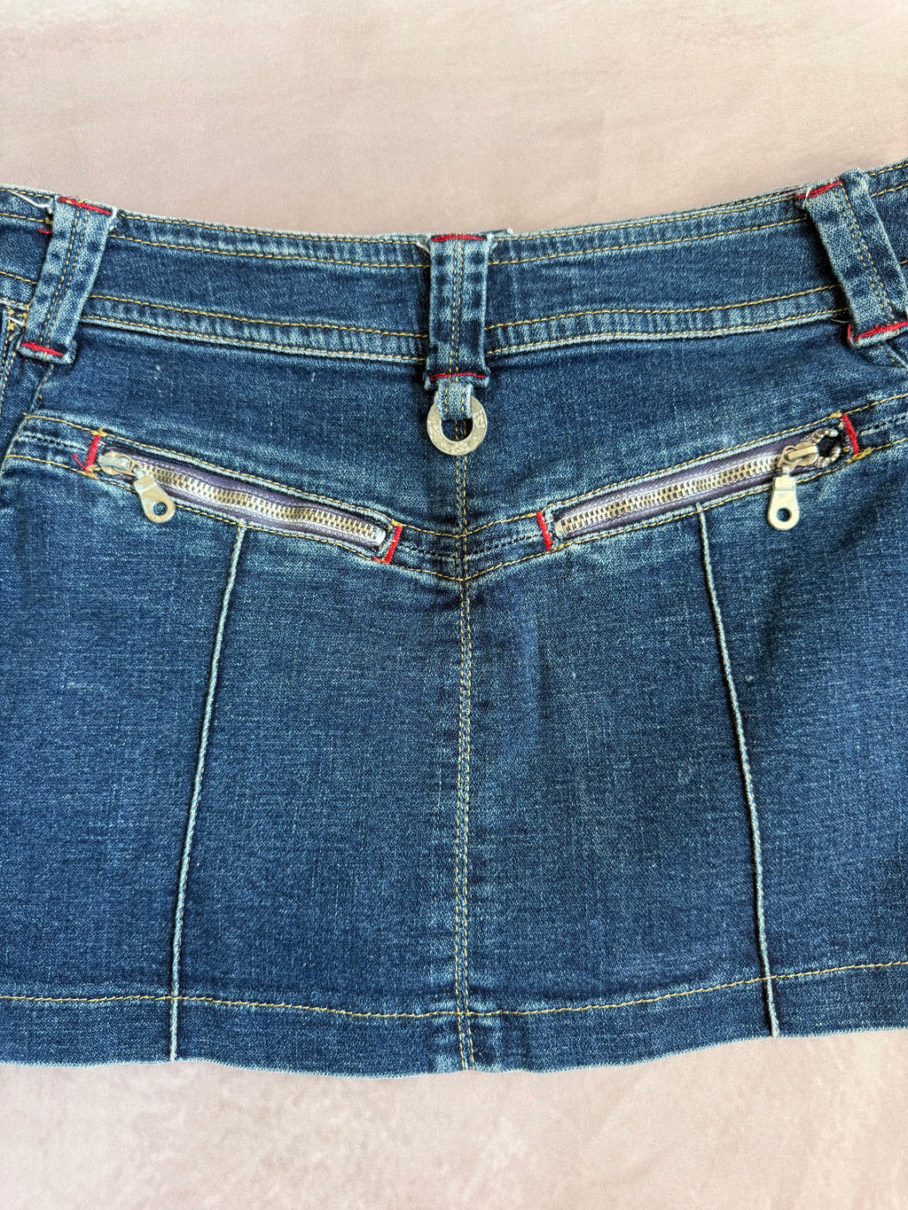 y2k 90s vintage denim mini skirt (M)
