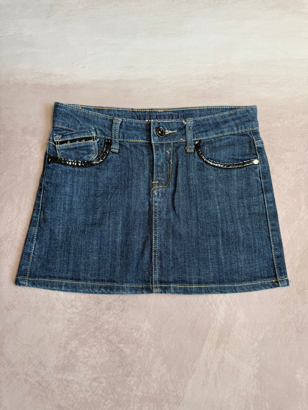 y2k 90s vintage denim mini skirt (M)
