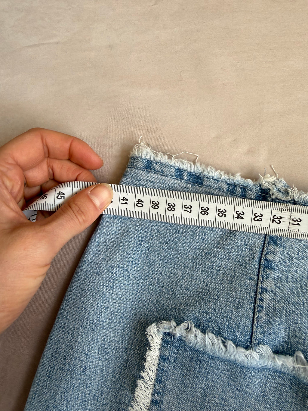 y2k 90s vintage denim mini skirt (L)