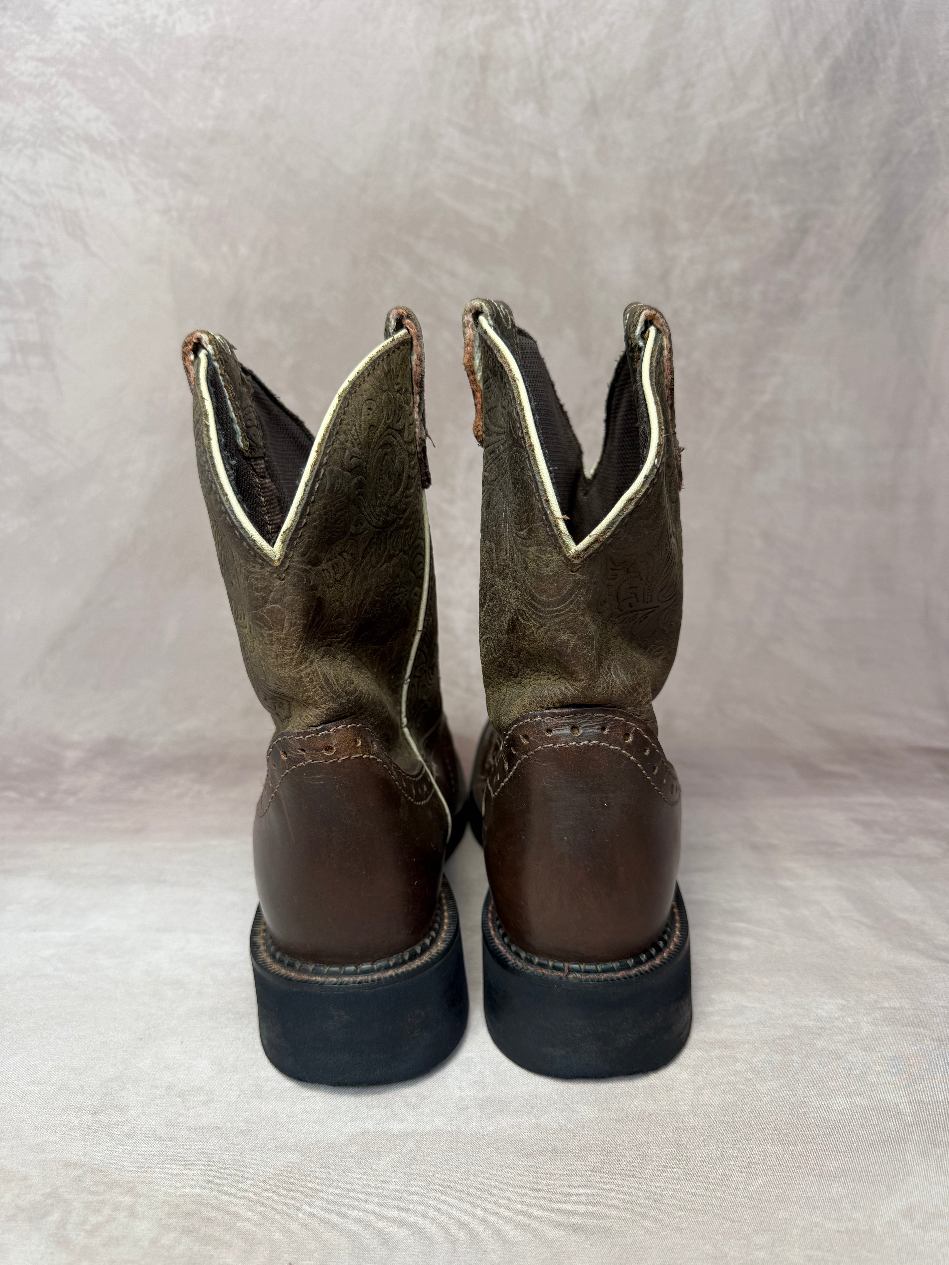 Vintage Justin Cowboy Boots (UK 6.5)
