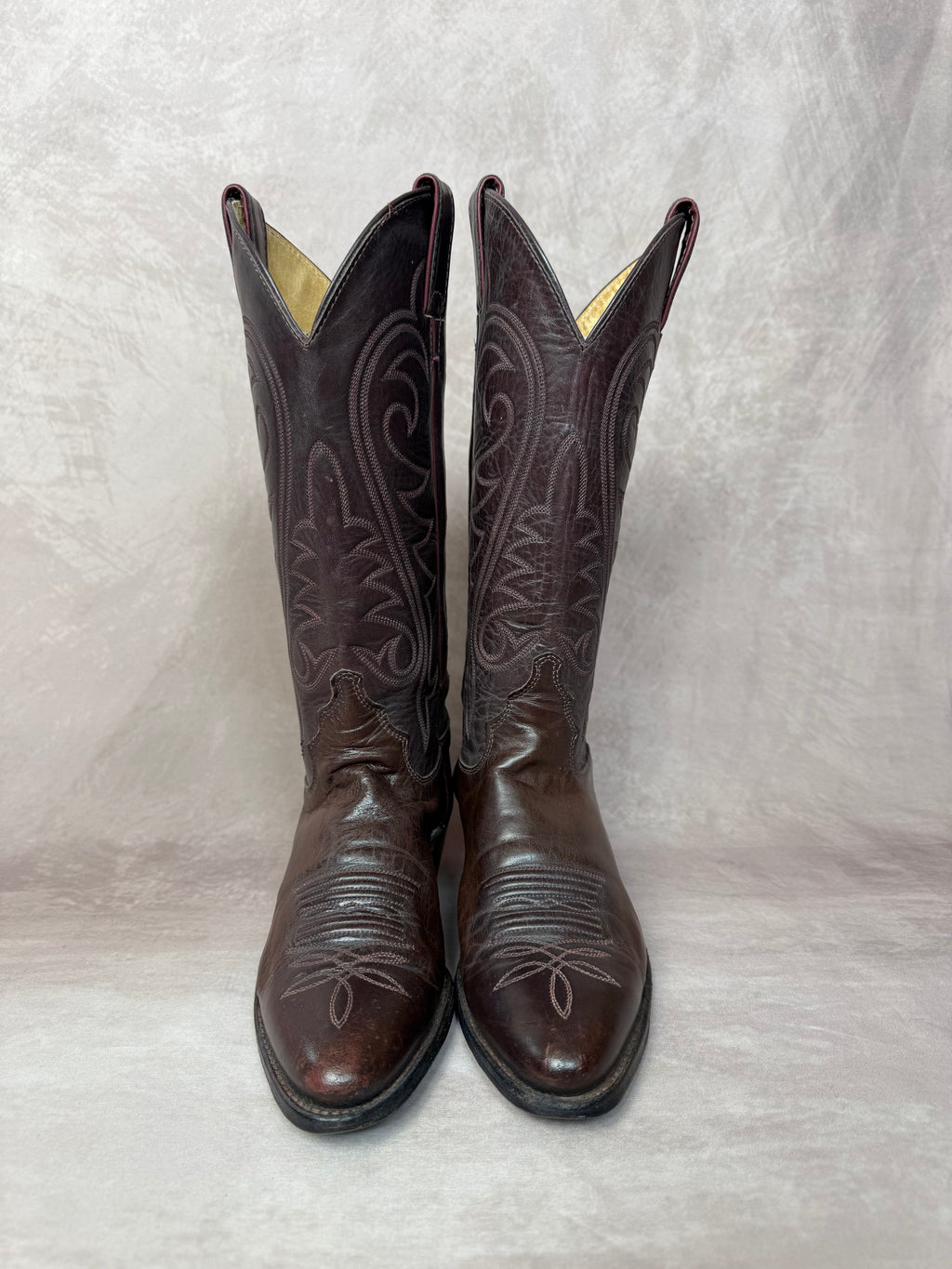 Vintage Justin Cowboy Boots (UK 7)