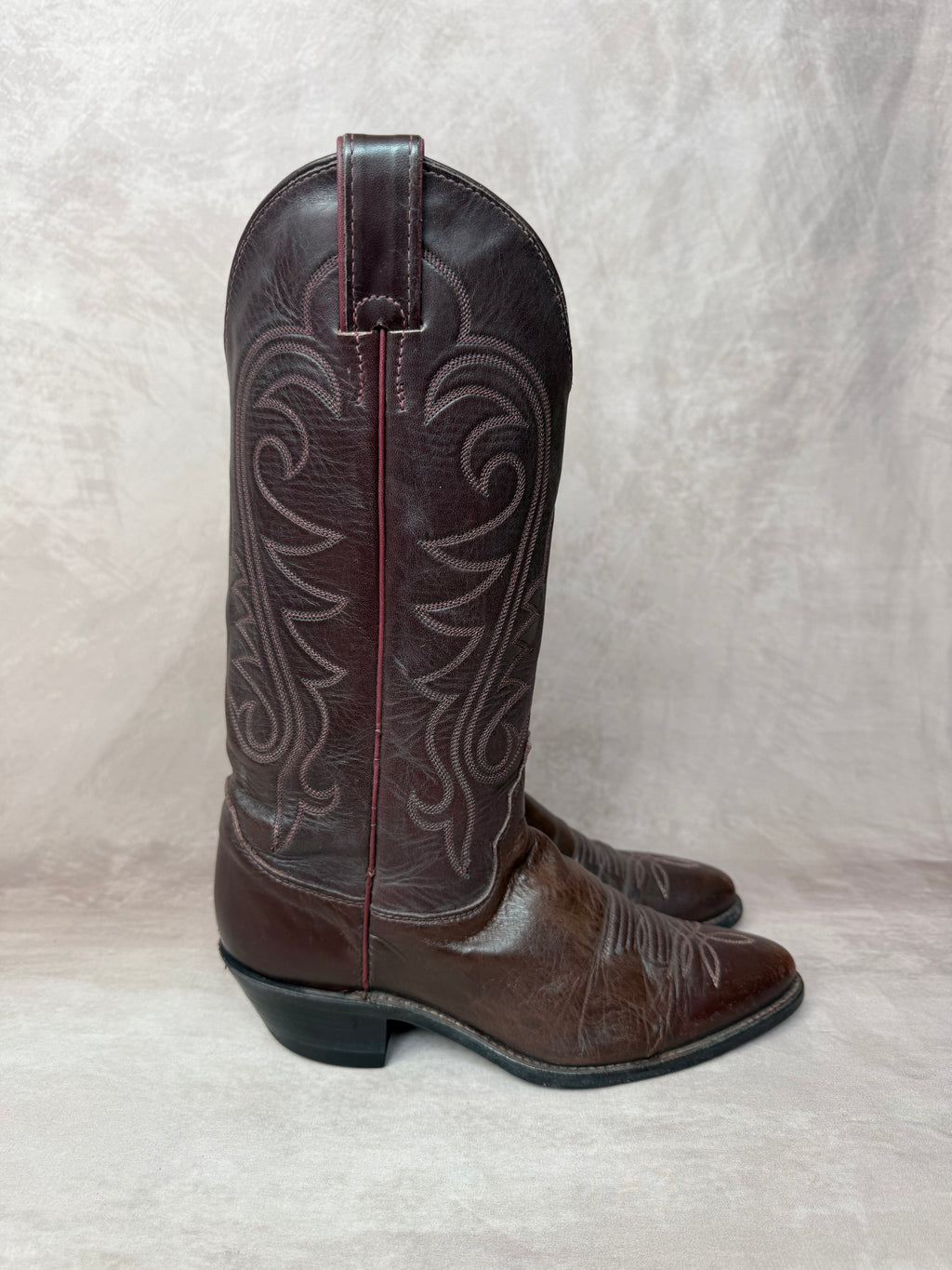 Vintage Justin Cowboy Boots (UK 7)