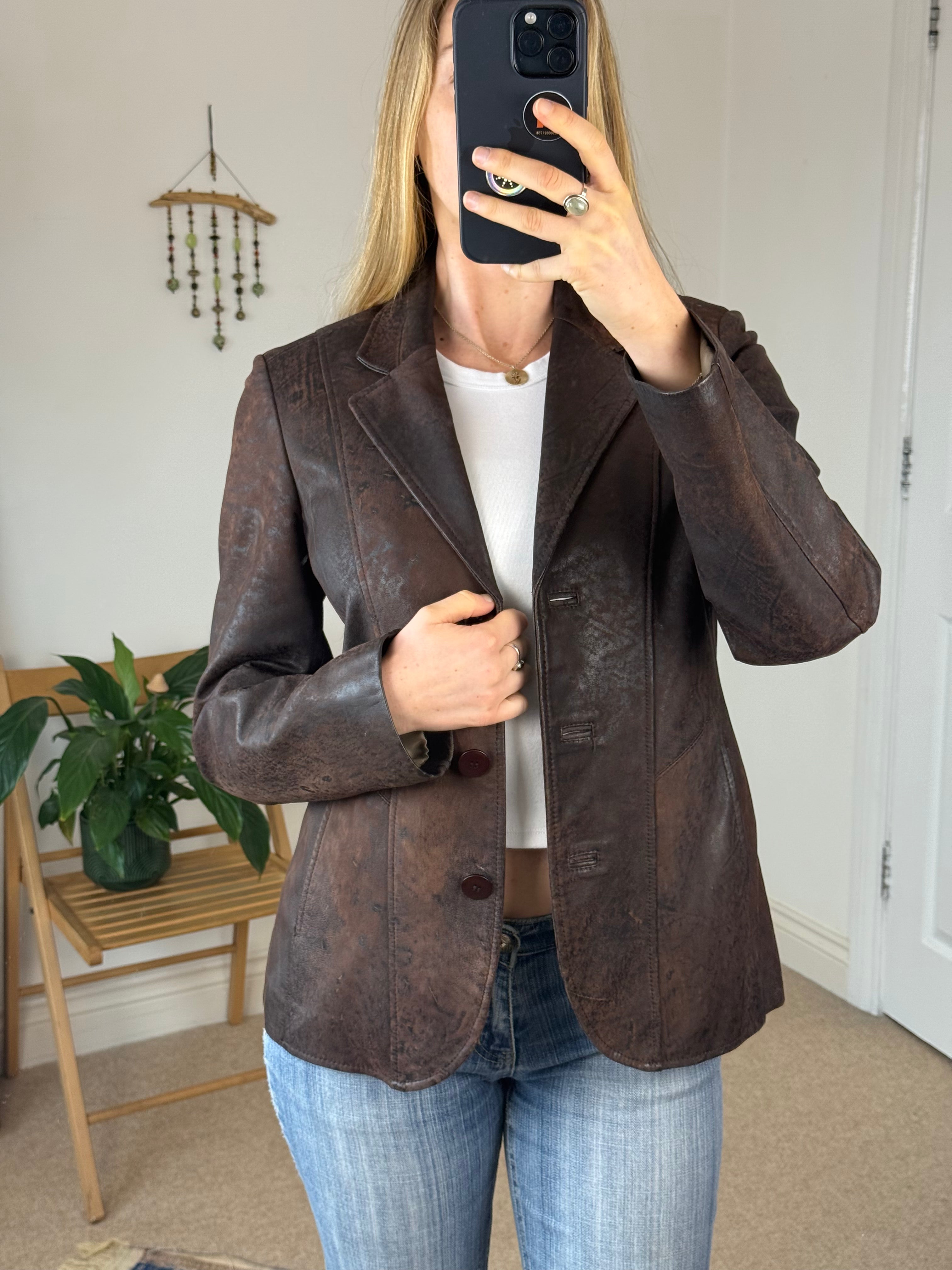 Brown Vintage Leather Jacket – Minimal 90s Tailored Chic