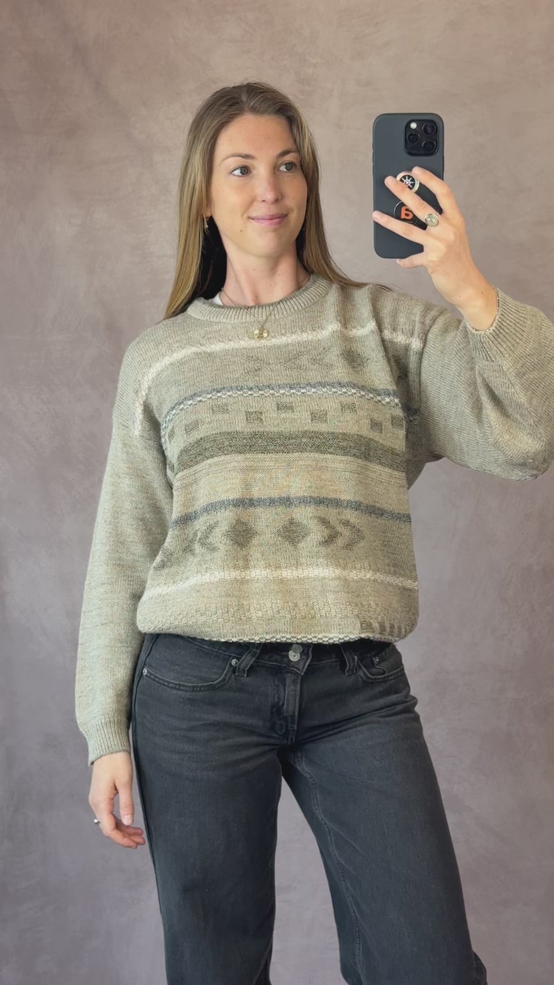 Vintage nordic geometric knitted jumper (M)